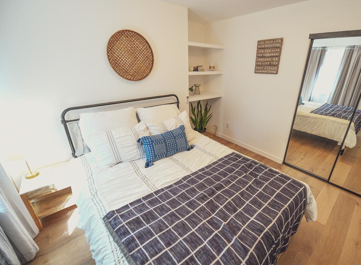 Charming Valley Village Guesthouse Permit # Hsr Two Three Zero Zero 2794 Los Angeles Exterior foto