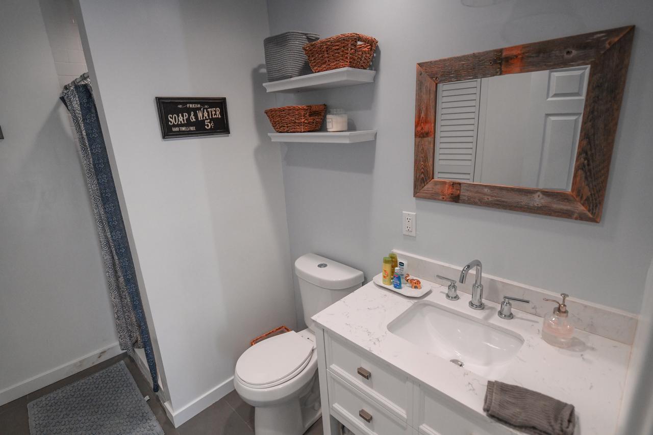Charming Valley Village Guesthouse Permit # Hsr Two Three Zero Zero 2794 Los Angeles Exterior foto